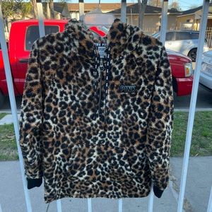 Pink cheetah print drink